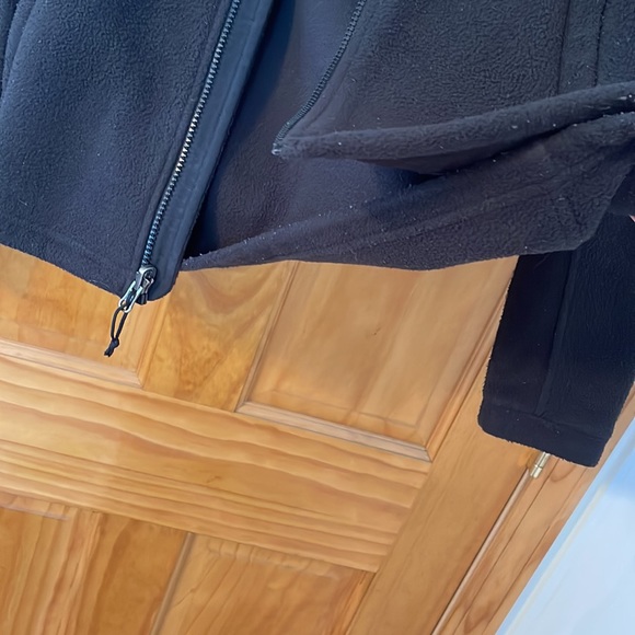 Women’s The North Face Fleece Jacket - Picture 8 of 8